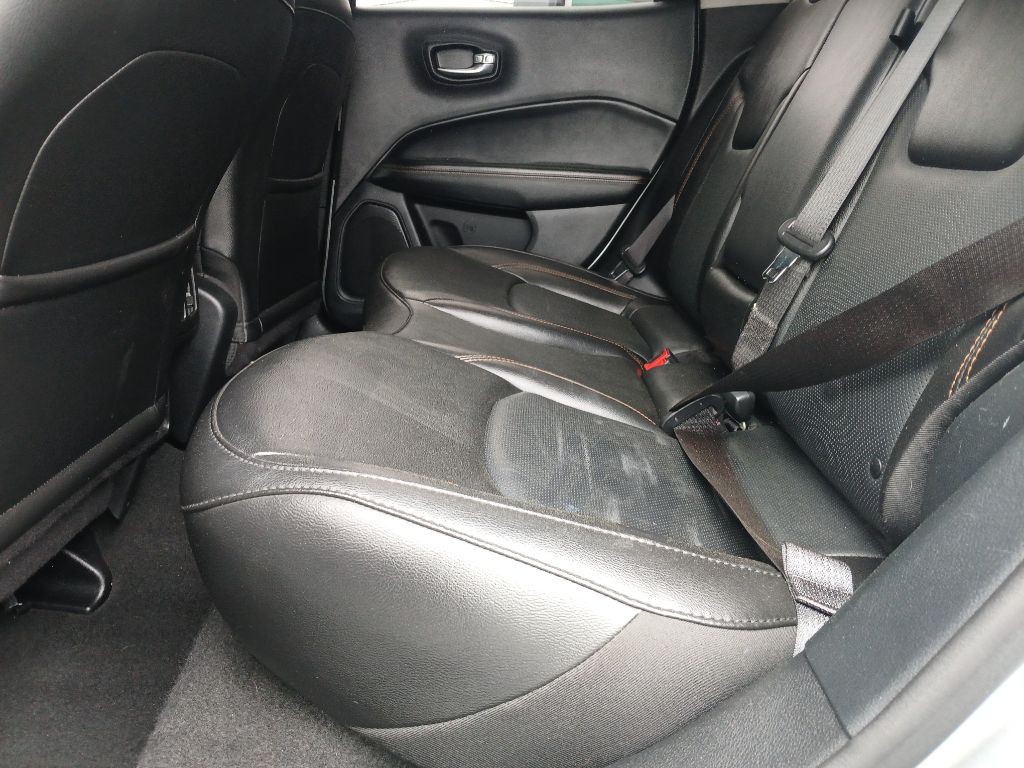 2020 Jeep Compass Image 12