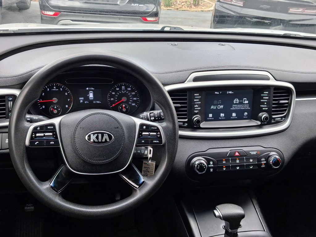 2019 Kia Sorento Image 2
