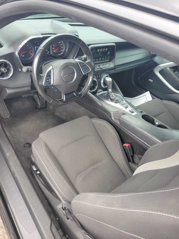 2018 Chevrolet Camaro Image 5