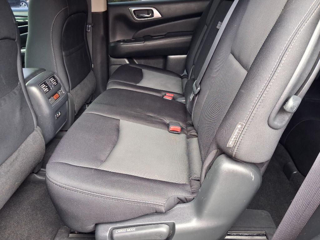 2020 Nissan Pathfinder Image 13