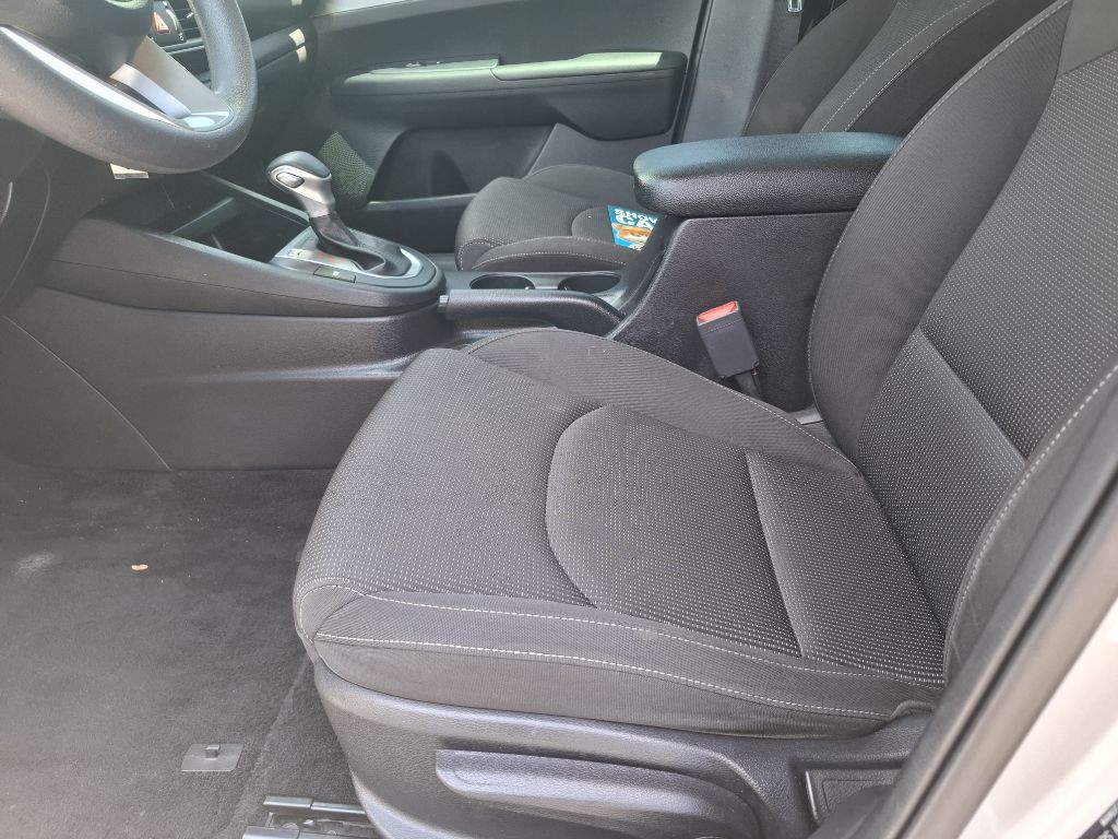 2020 Kia Forte Image 10