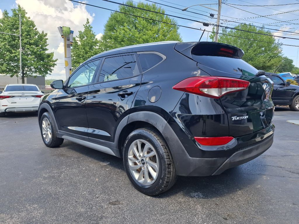 2017 Hyundai Tucson Image 2
