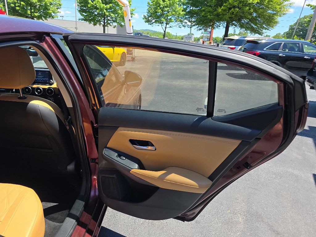 2022 Nissan Sentra Image 12