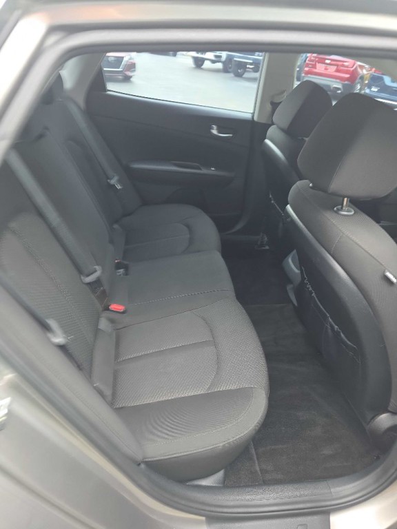 2018 Kia Optima Image 9