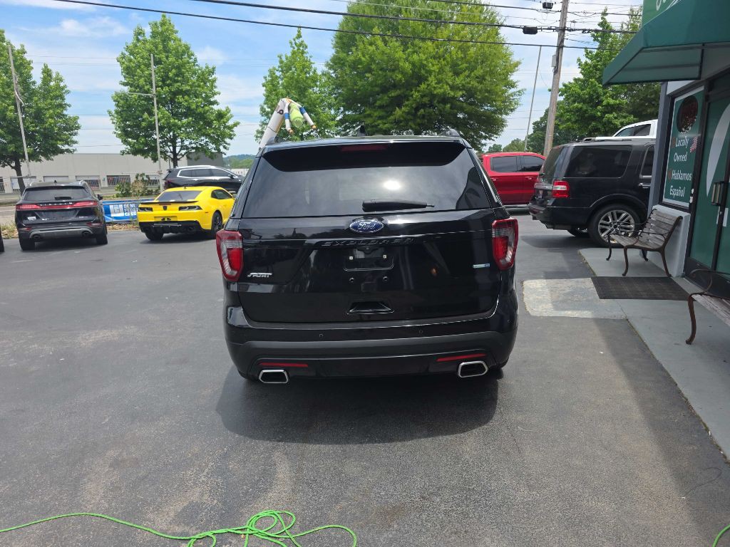 2016 Ford Explorer Image 3