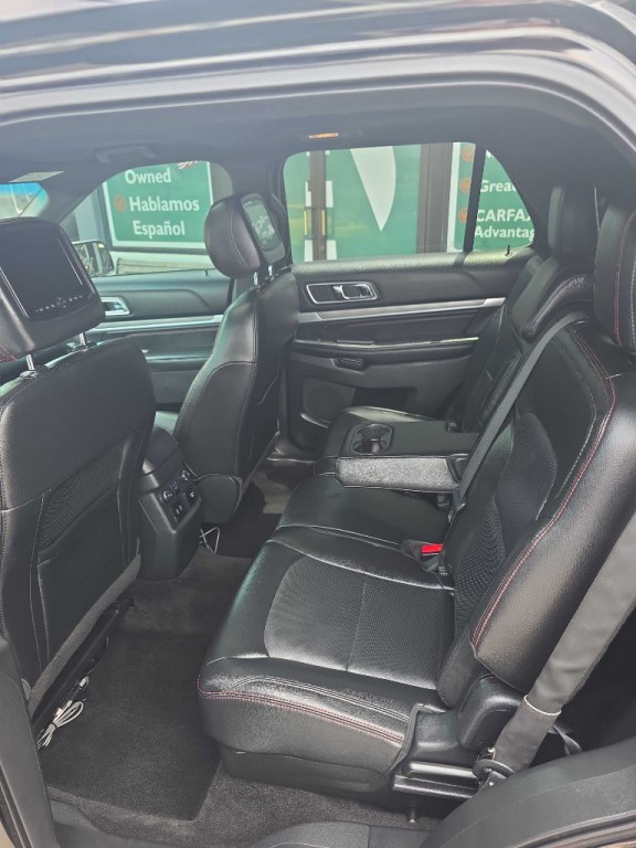 2016 Ford Explorer Image 16
