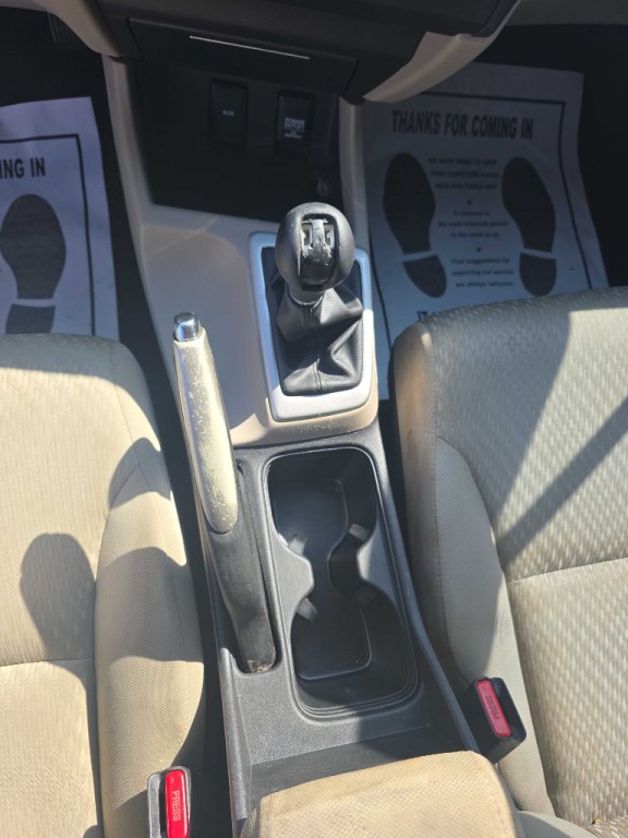 2015 Honda Civic Image 17