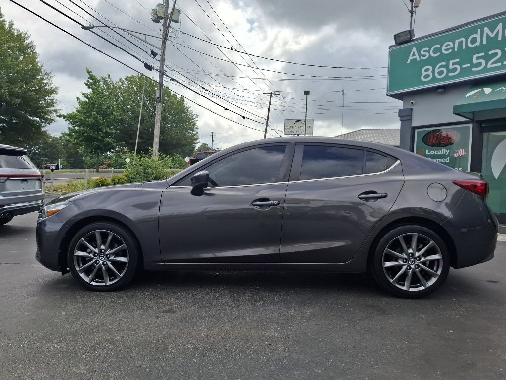 2018 Mazda Mazda3 Image 2