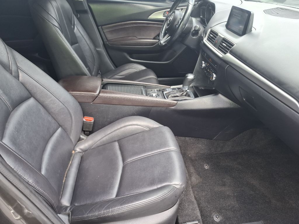 2018 Mazda Mazda3 Image 3