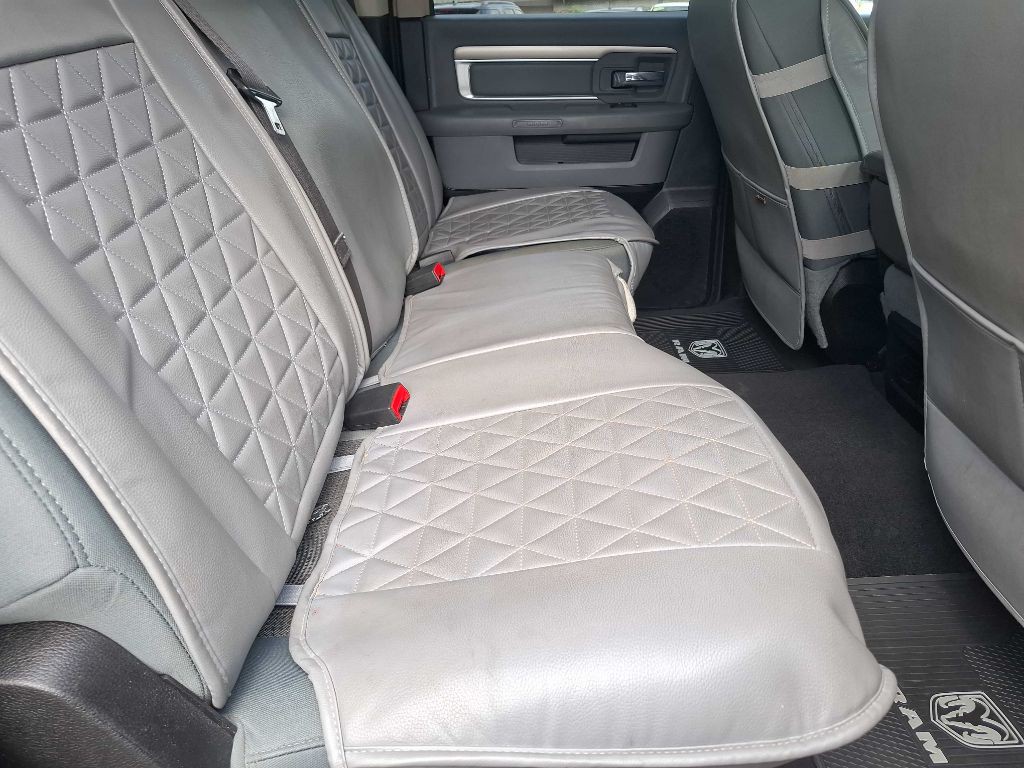 2019 RAM 1500 Image 8