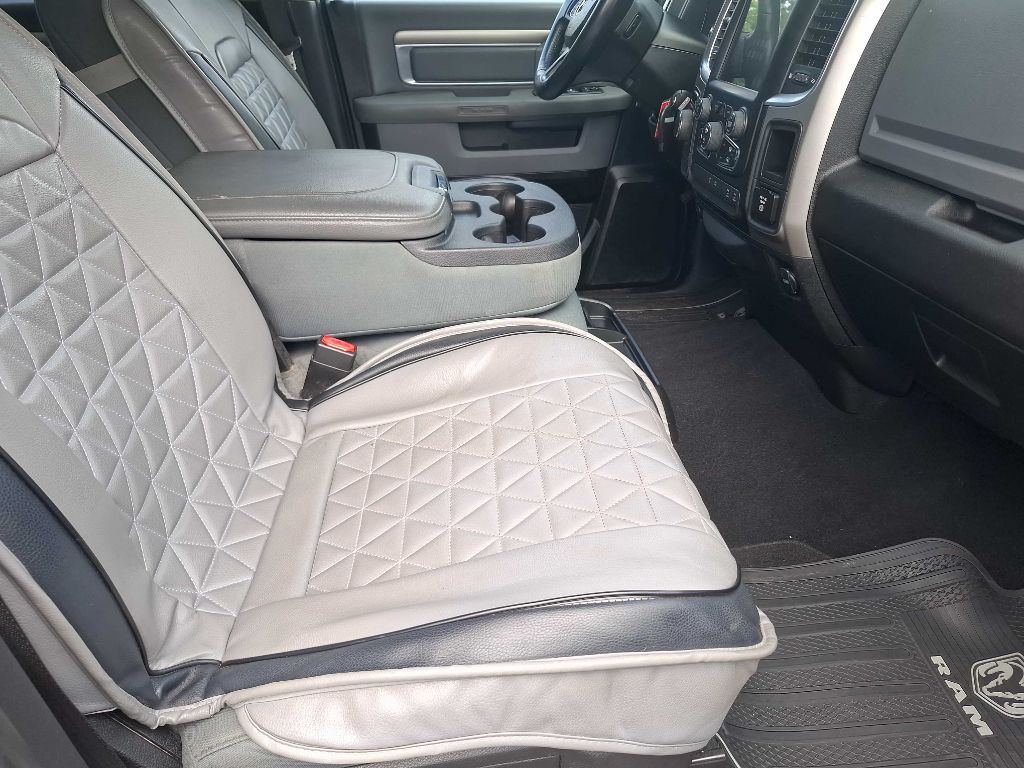 2019 RAM 1500 Image 9