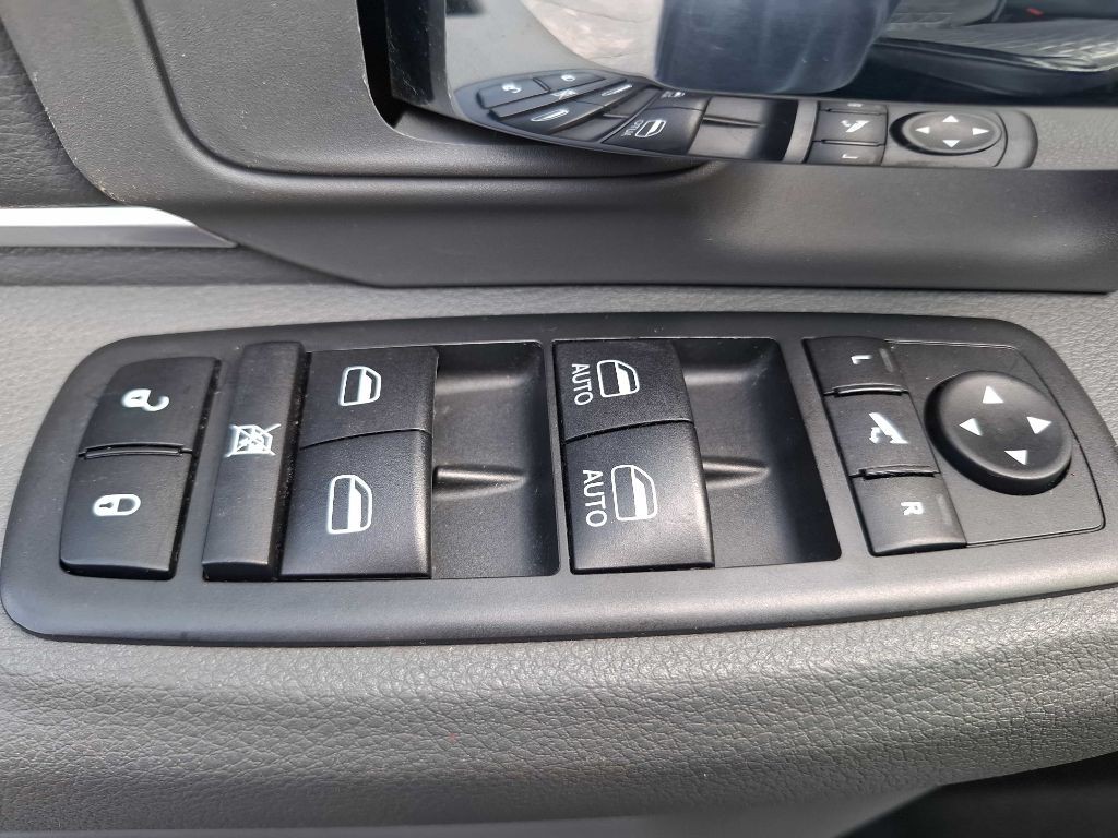 2019 RAM 1500 Image 10