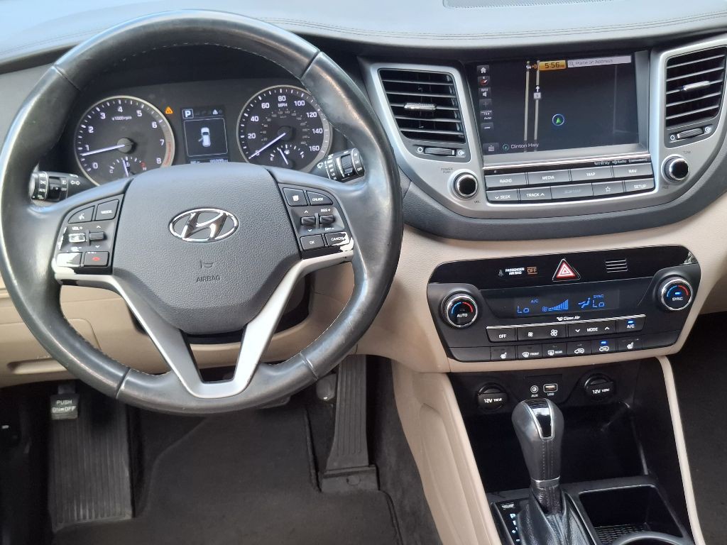 2018 Hyundai Tucson Image 2