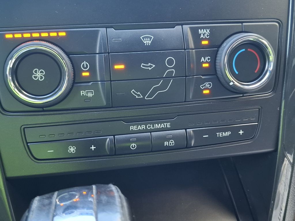 2018 Ford Explorer Image 5