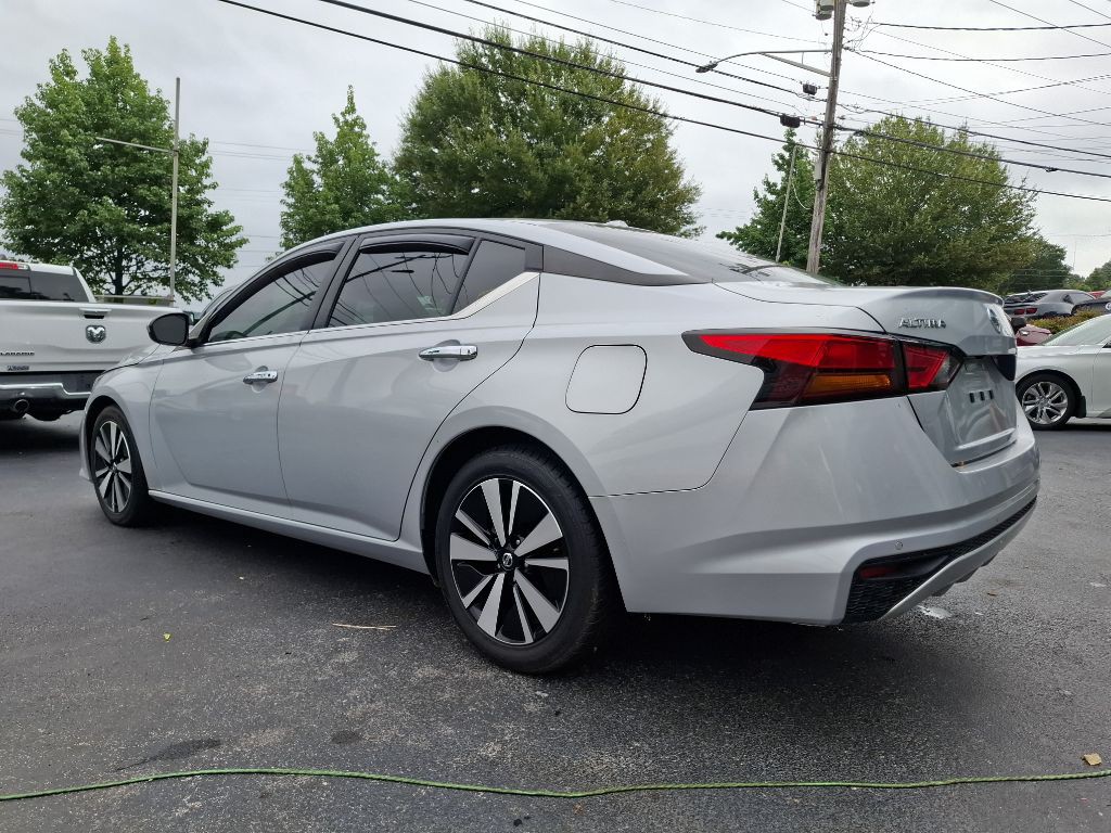 2022 Nissan Altima Image 4