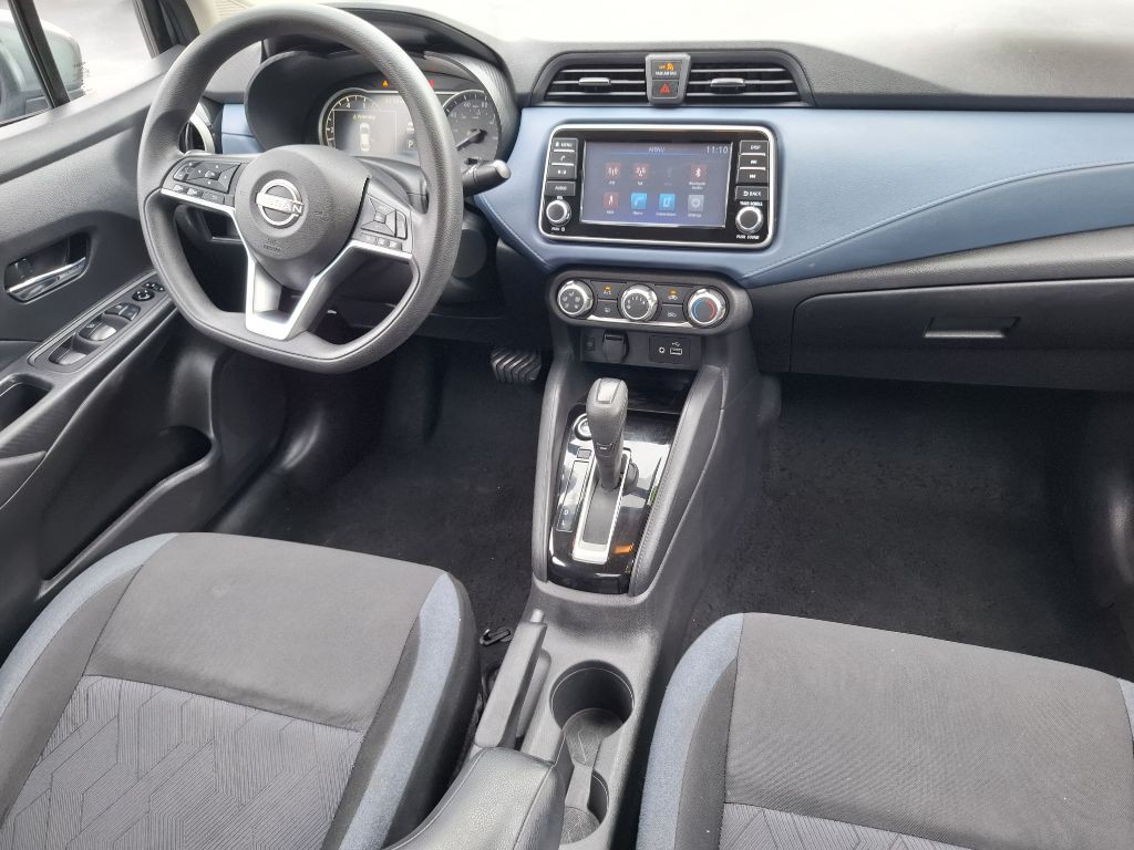 2023 Nissan Versa Image 5