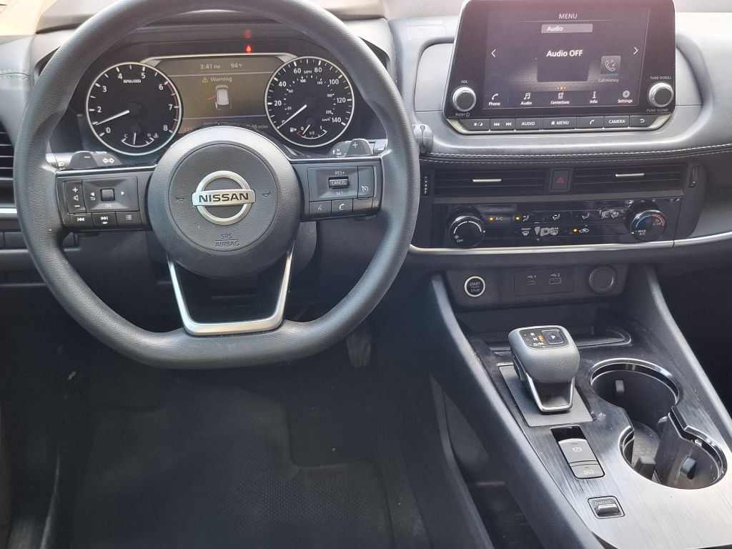 2021 Nissan Rogue Image 2