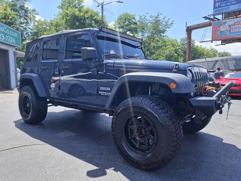 2017 Jeep Wrangler Unlimited Image 3