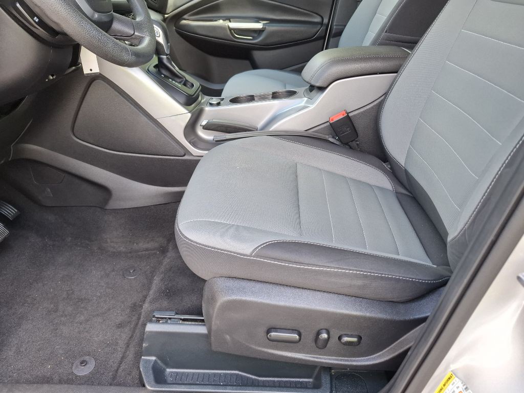 2016 Ford Escape Image 26
