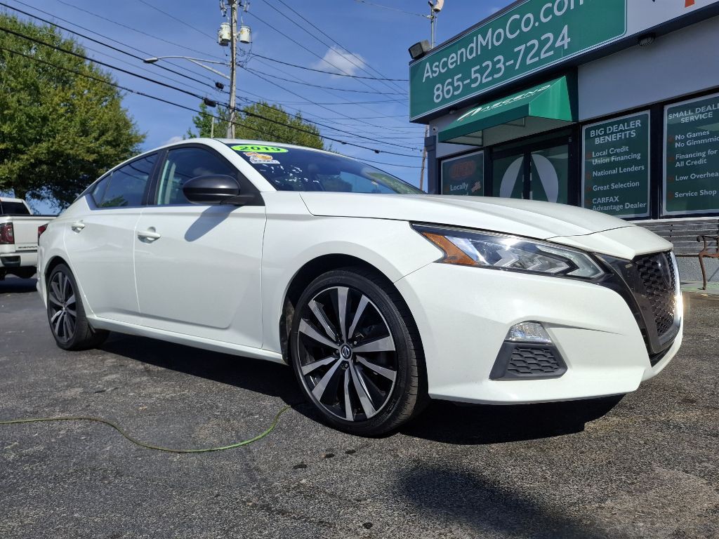 2020 Nissan Altima Image 2