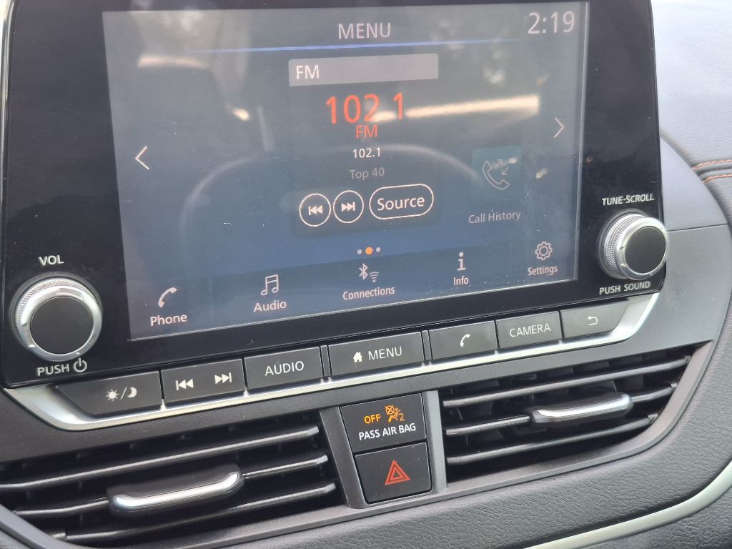 2020 Nissan Altima Image 13