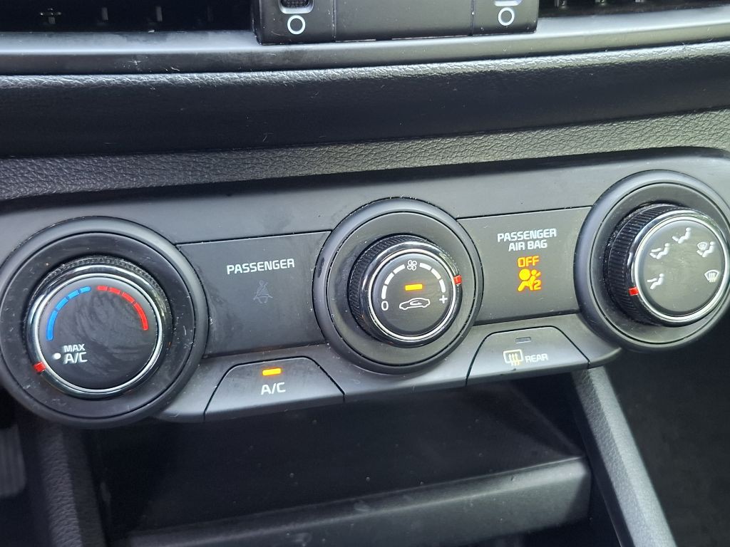 2022 Kia Forte Image 12