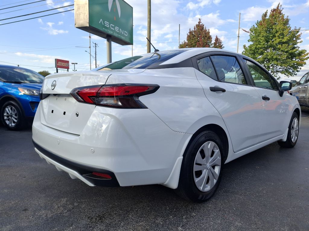 2025 Nissan Versa Image 6