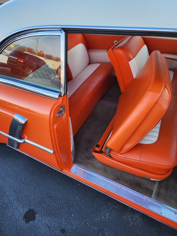 1952 Lincoln Capri Image 8