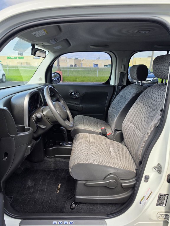 2010 Nissan Cube Image 10