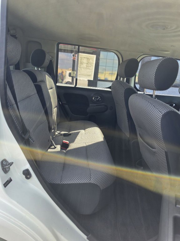 2010 Nissan Cube Image 16