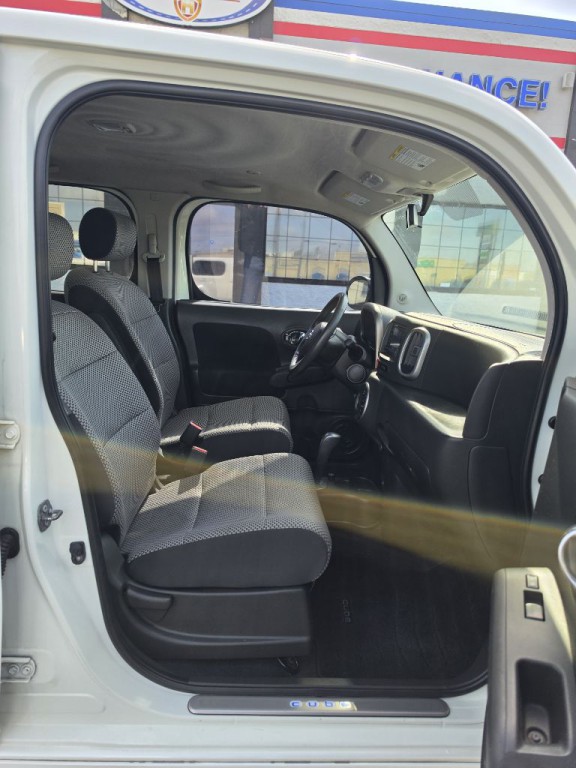 2010 Nissan Cube Image 18