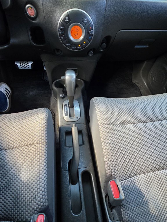 2010 Nissan Cube Image 23