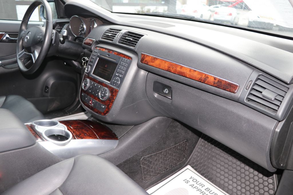 2010 Mercedes-Benz R-Class Image 10