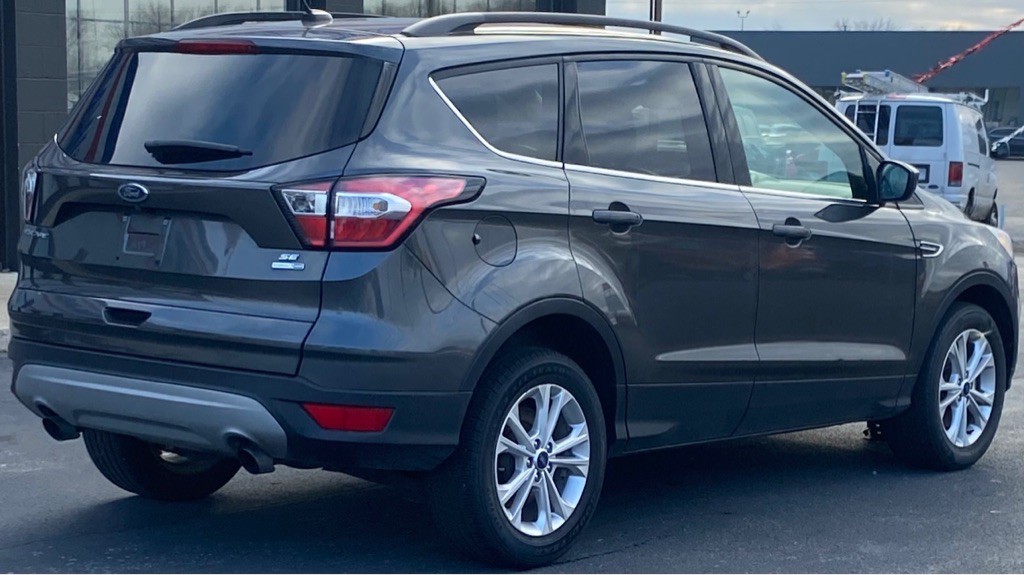 2018 Ford Escape Image 3