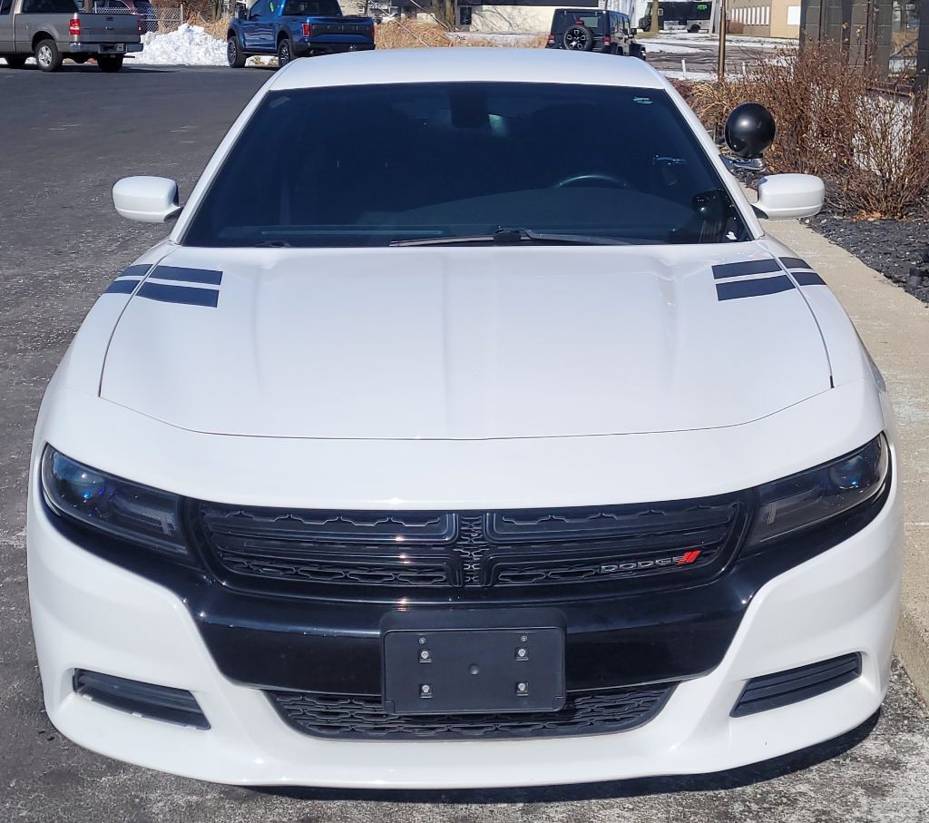 2016 Dodge Charger Image 2