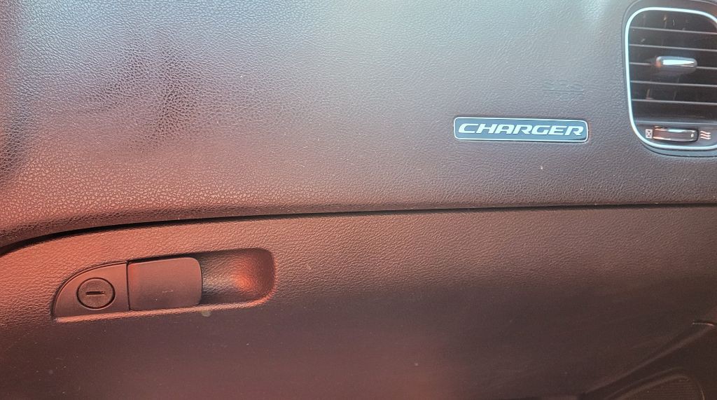 2016 Dodge Charger Image 14