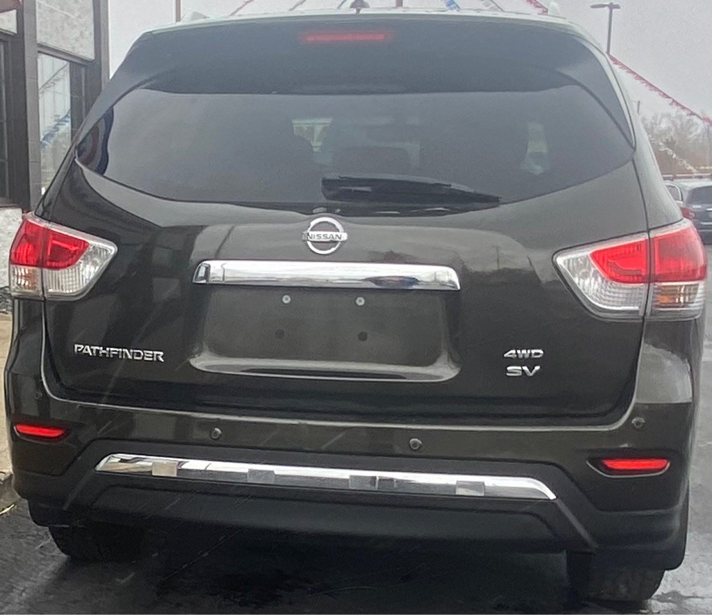 2015 Nissan Pathfinder Image 4