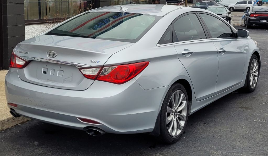 2012 Hyundai Sonata Image 4