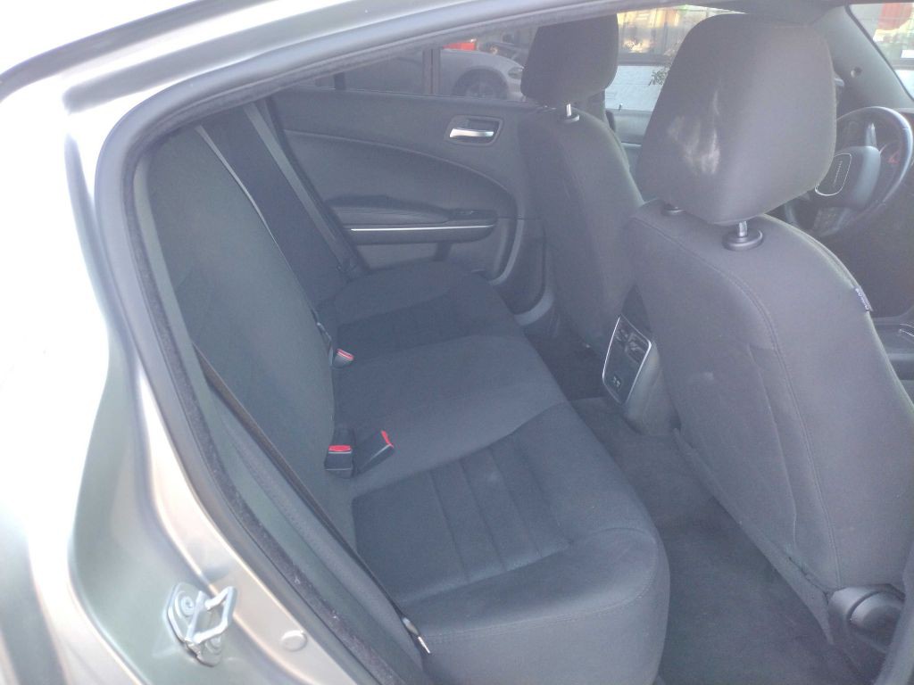 2018 Dodge Charger Image 11