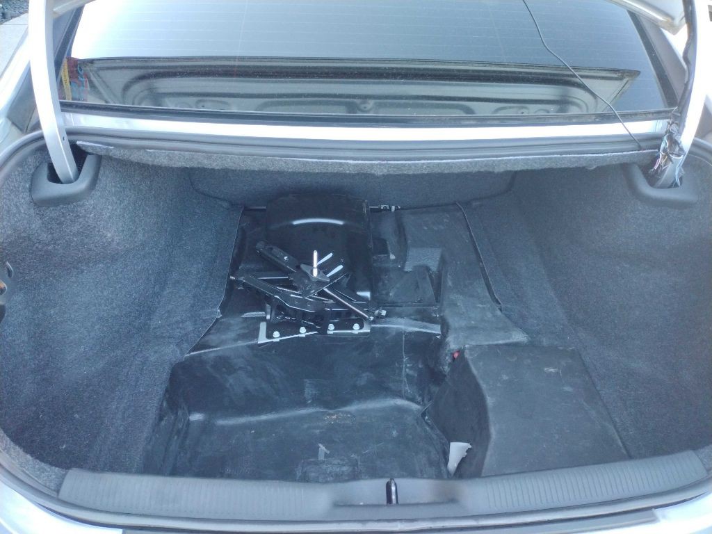 2018 Dodge Charger Image 12