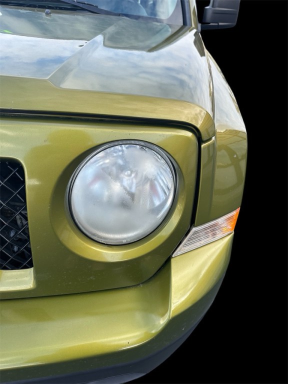 2012 Jeep Patriot Image 17