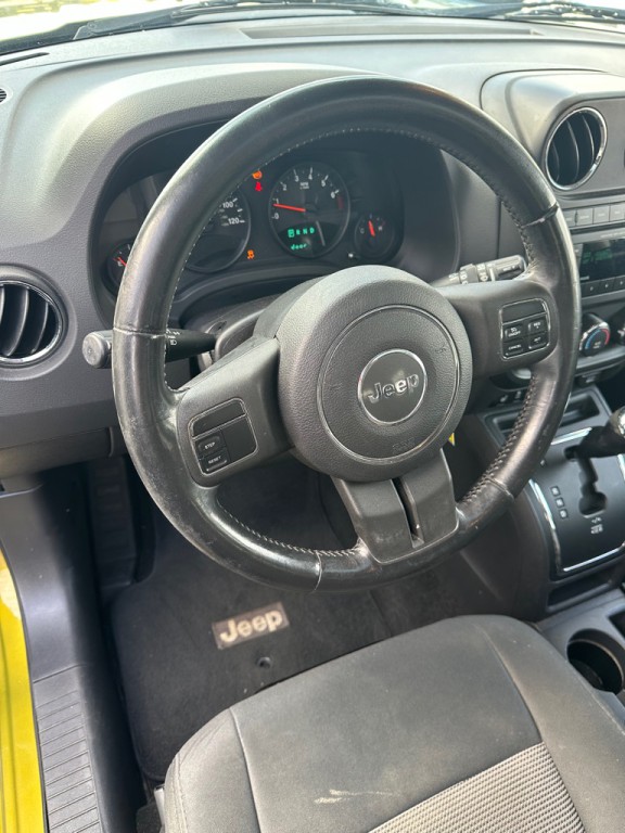 2012 Jeep Patriot Image 28