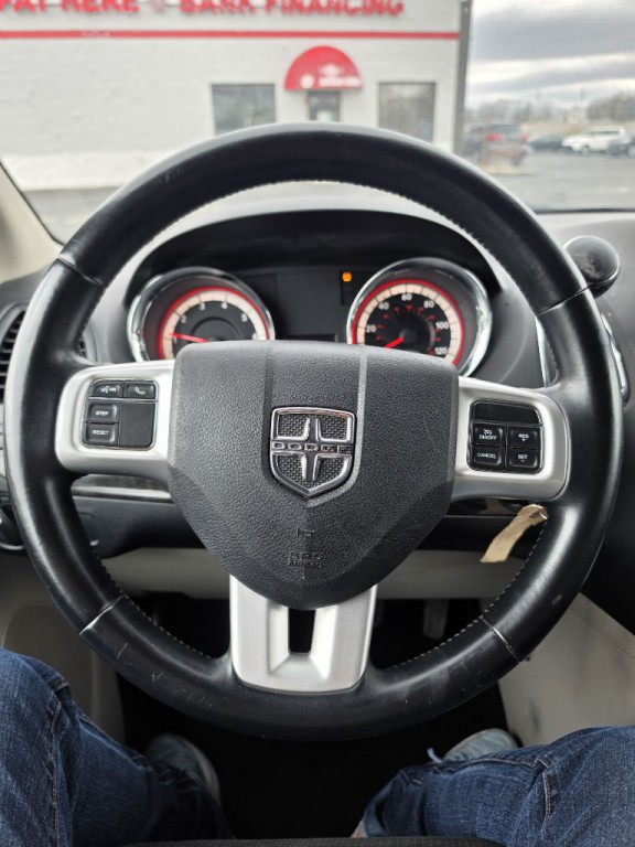 2016 Dodge Grand Caravan Image 12