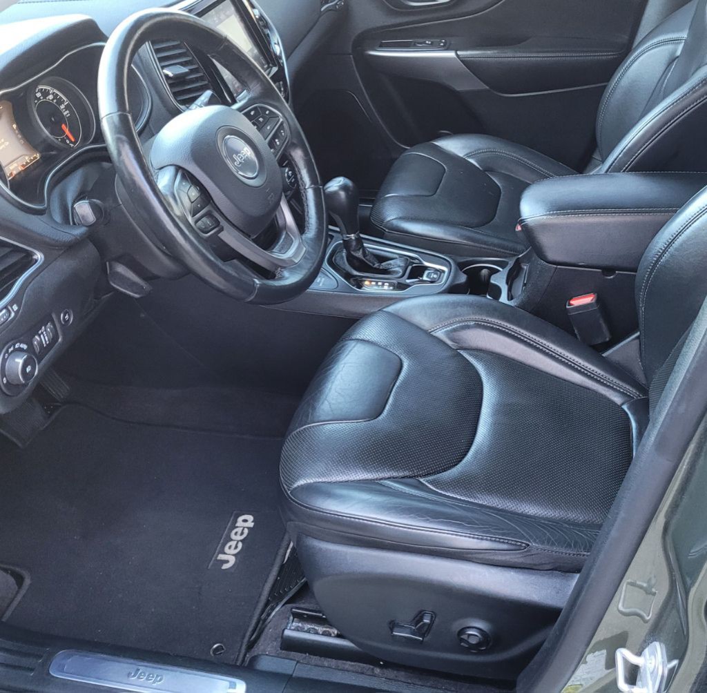 2019 Jeep Cherokee Image 10
