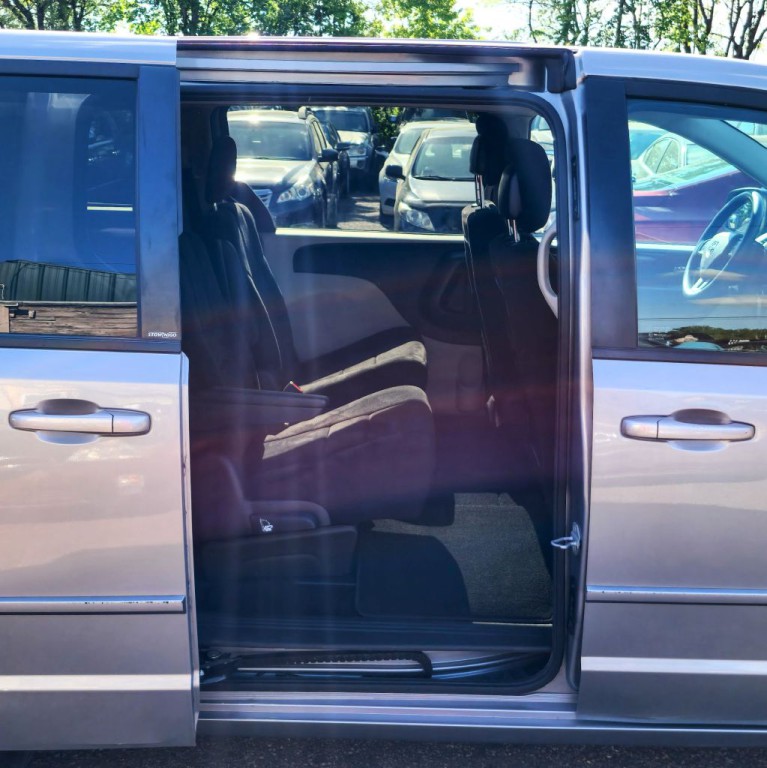 2014 Dodge Grand Caravan Image 17