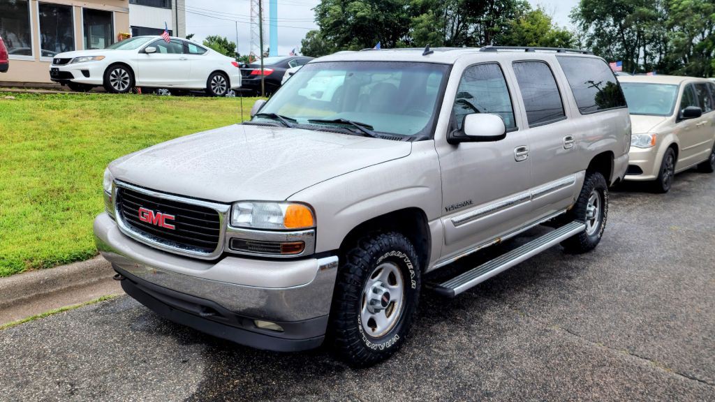 2006 GMC Yukon Image 1