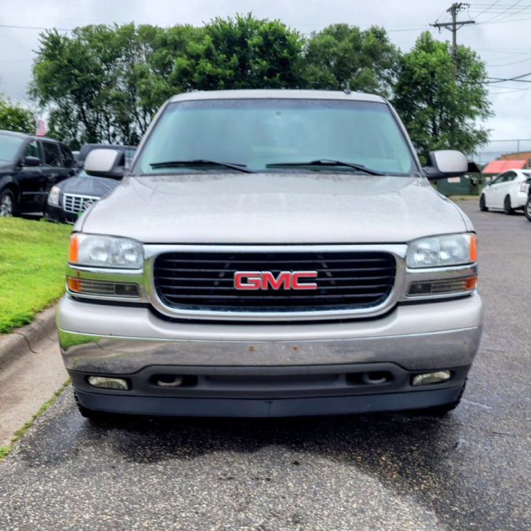 2006 GMC Yukon Image 10