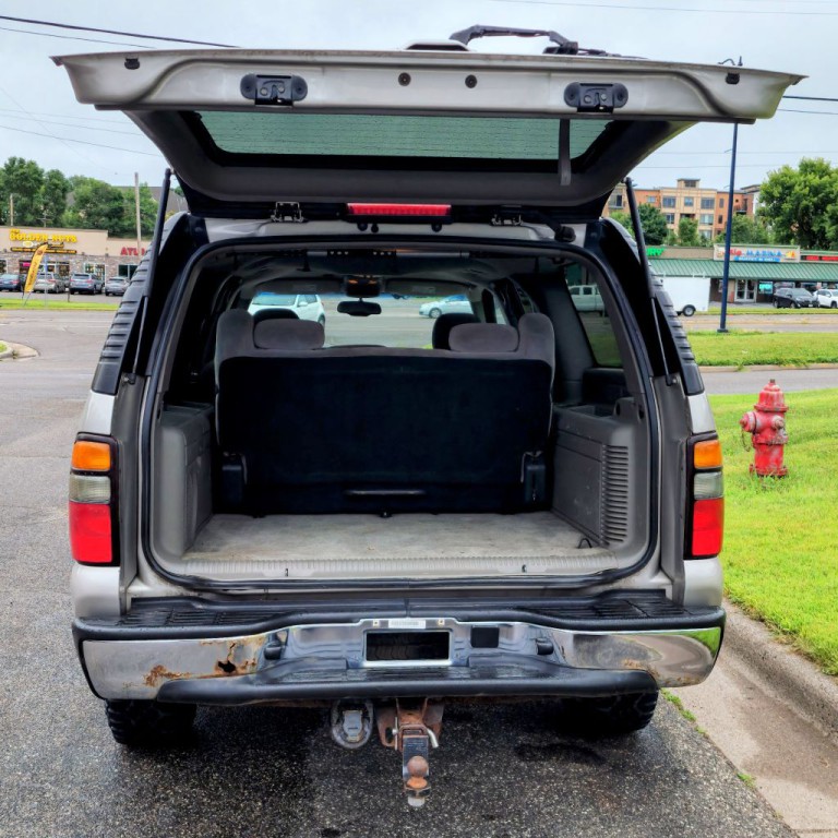 2006 GMC Yukon Image 17
