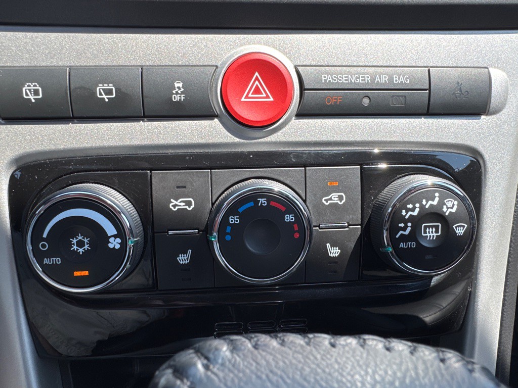 2015 Chevrolet Captiva Image 17