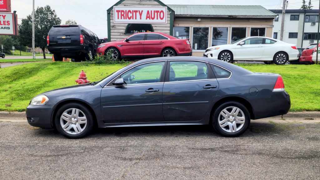 2011 Chevrolet Impala Image 3
